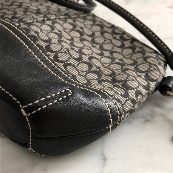 Black Mini Coach Logo Wristlet - Picture 7 of 8